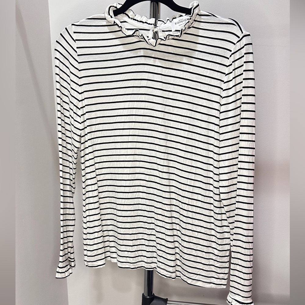 Kaileigh Black and White Fitted Ribbed Long Sleeve Short, Medium
